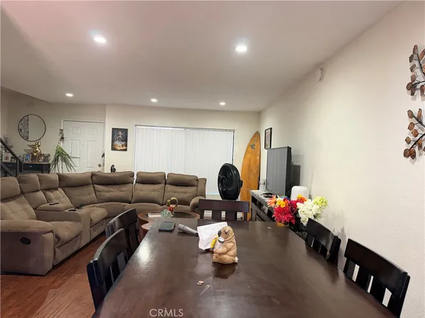 9831 Sepulveda Blvd Unit 26, North Hills, CA 91343