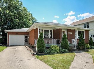 44 Sandy Ln, Buffalo, NY 14227