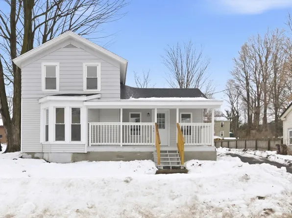 609 Seneca St, Fulton, NY 13069