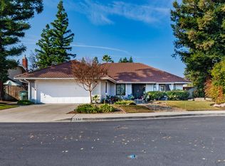 1330 Filbert Ave, Clovis, CA 93611