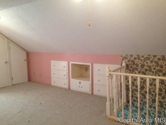 5th image of 110 N Dilley St