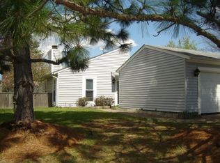 912 Bowling Green Trl, Chesapeake, VA 23320