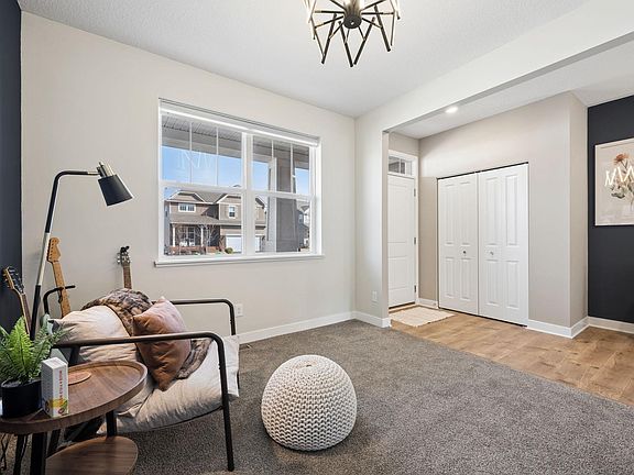 3rd image of 16094 Fairoaks Ave N