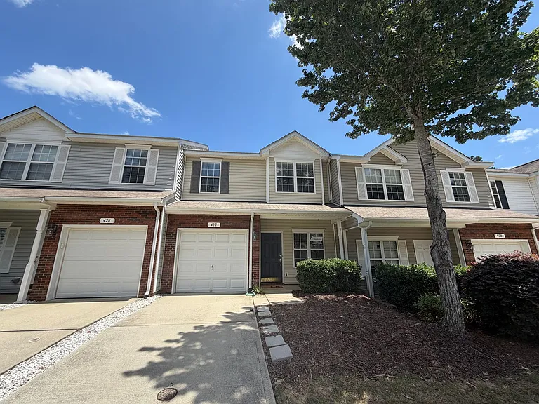 422 Delta Dr — Photo 4