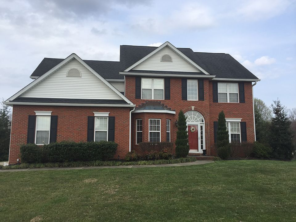 Large corner lot