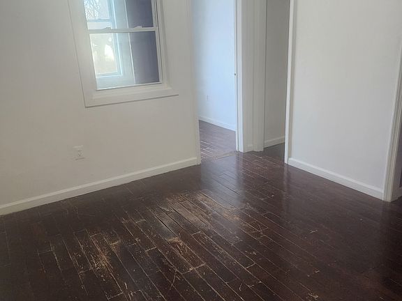2nd image of 25 Garfield St #2S