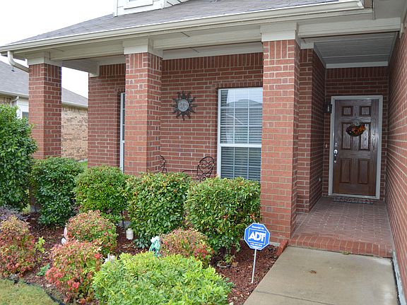 2nd image of 6205 Miranda Dr
