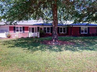 2155 Fancy Gap Rd, Mount Airy, NC 27030