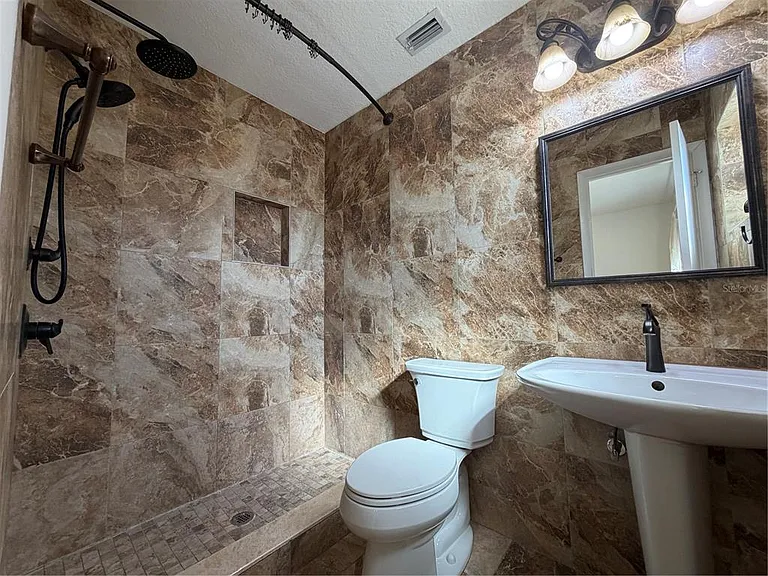 3230 W Saint Conrad St — Photo 13