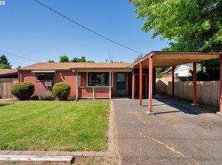 630 Colonial Dr, Springfield, OR 97477