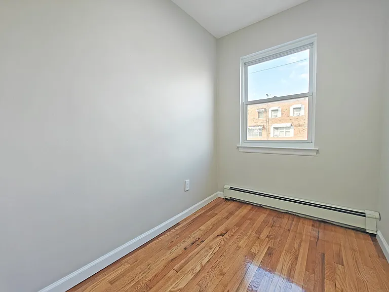 3001 Wickham Ave — Photo 13