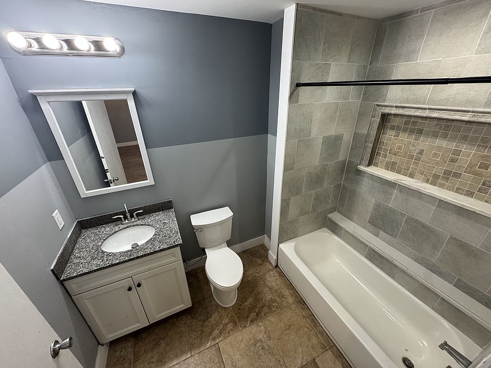 1st image of 3712 E Washington St #4