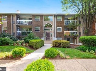 1931 Wilson Ln APT 102, Mc Lean, VA 22102