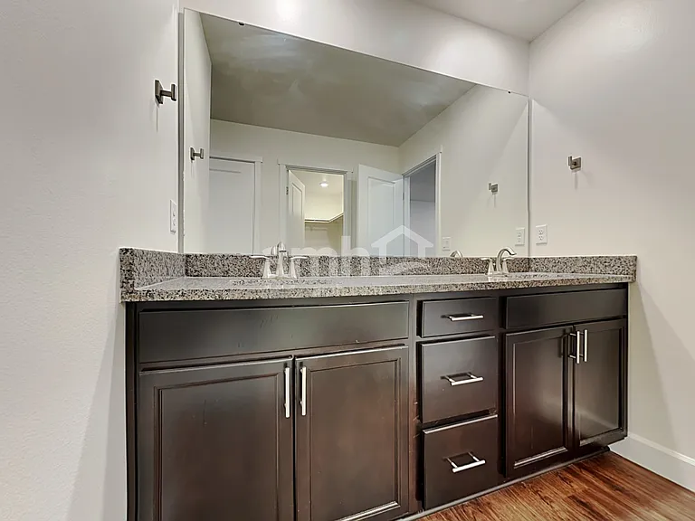 9280 Shootingstar St — Photo 10
