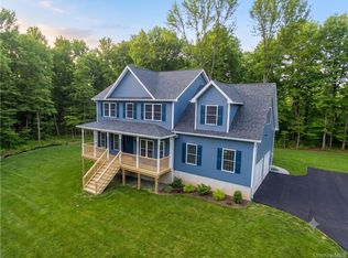 5 Harrier Ridge Drive, Wallkill, NY 12589