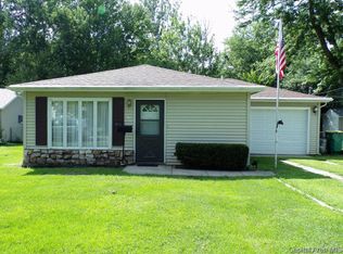 1232 S Kellogg St, Galesburg, IL 61401