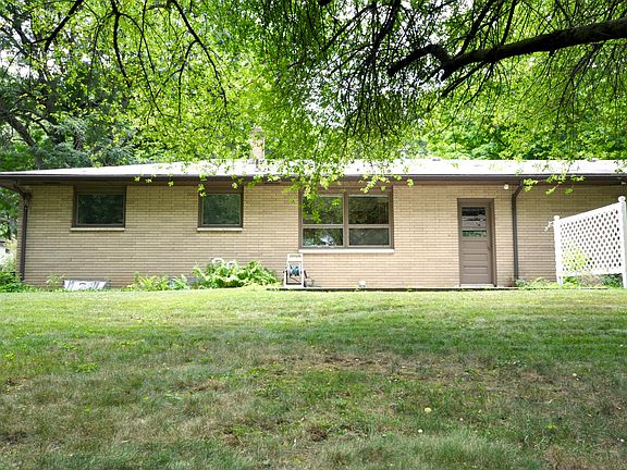 3rd image of 1709 Helen Ave #2