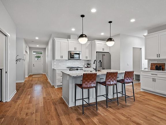 5th image of 11240 Freedom Way