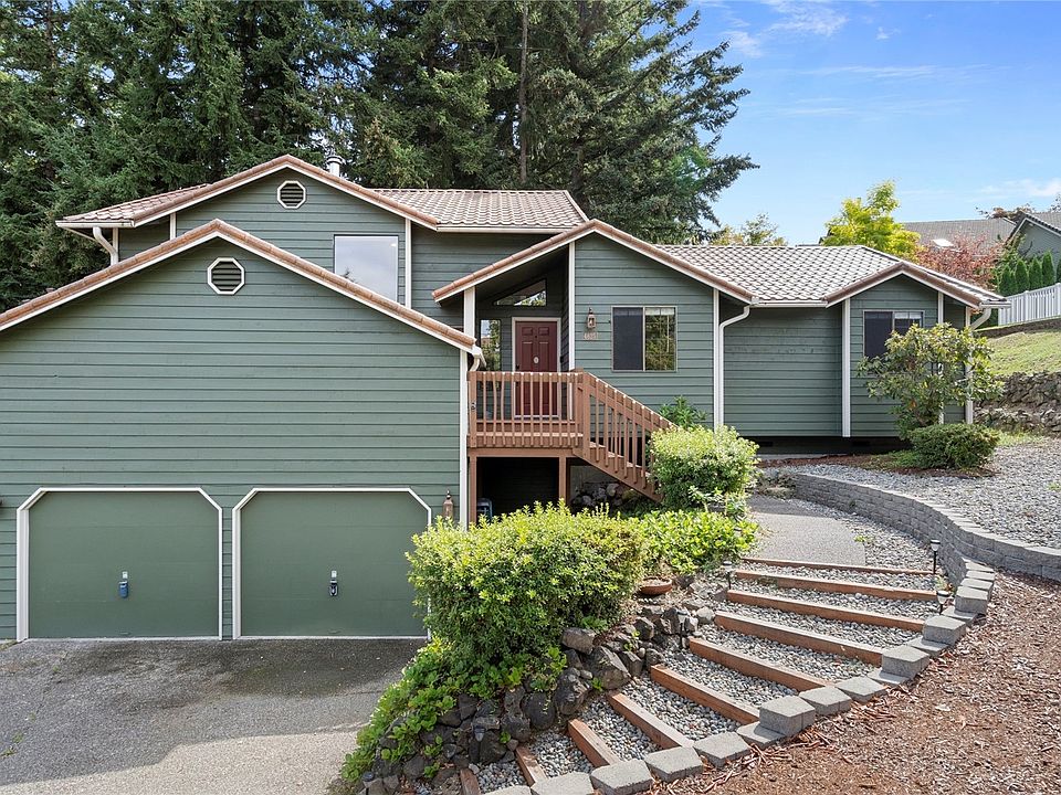 1st image of 4825 NW Francis Drive