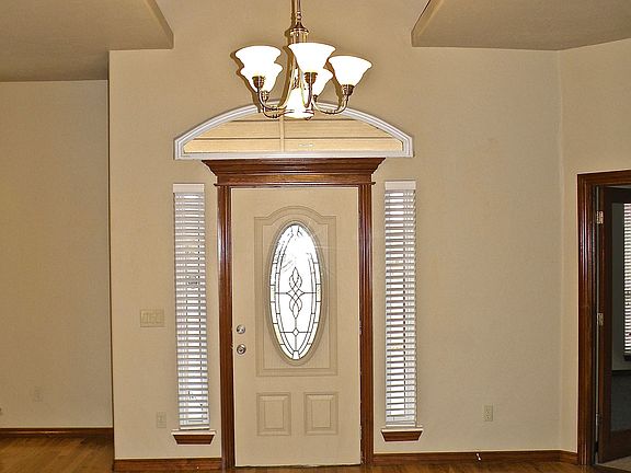 Front Entry Way