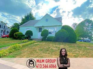 208 Island Pond Rd, Springfield, MA 01118