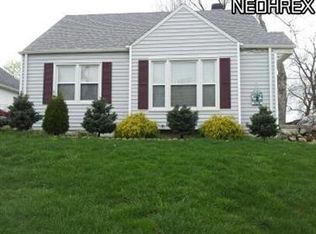 178 Mission Dr, Akron, OH 44301