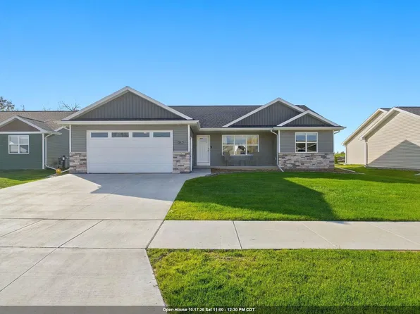1729 Freeman Dr, Neenah, WI 54946