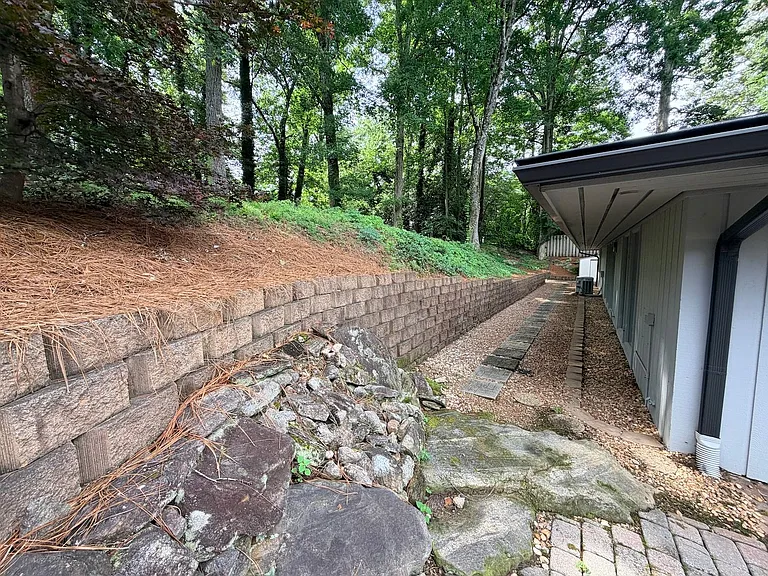 298 Indian Hills Trl — Photo 25