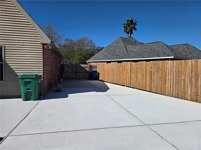 361 Autumn Lakes Rd — Photo 16