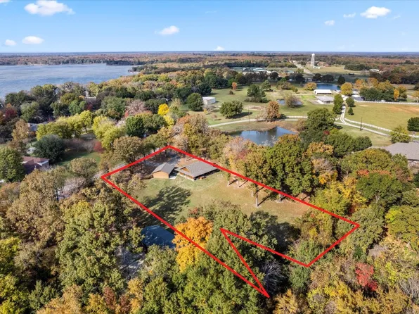 261 Rs County Rd #3446, Emory, TX 75440