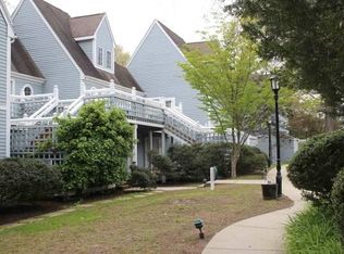 1 Pond Rd, North Franklin, CT 06254