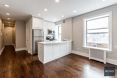 Rented by Bond New York