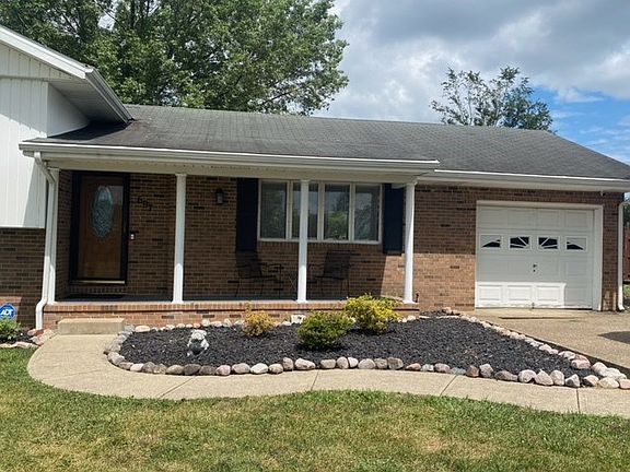 2nd image of 697 Simon Kenton Ave