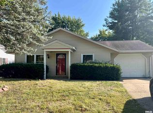 2718 E Black Ave, Springfield, IL 62702