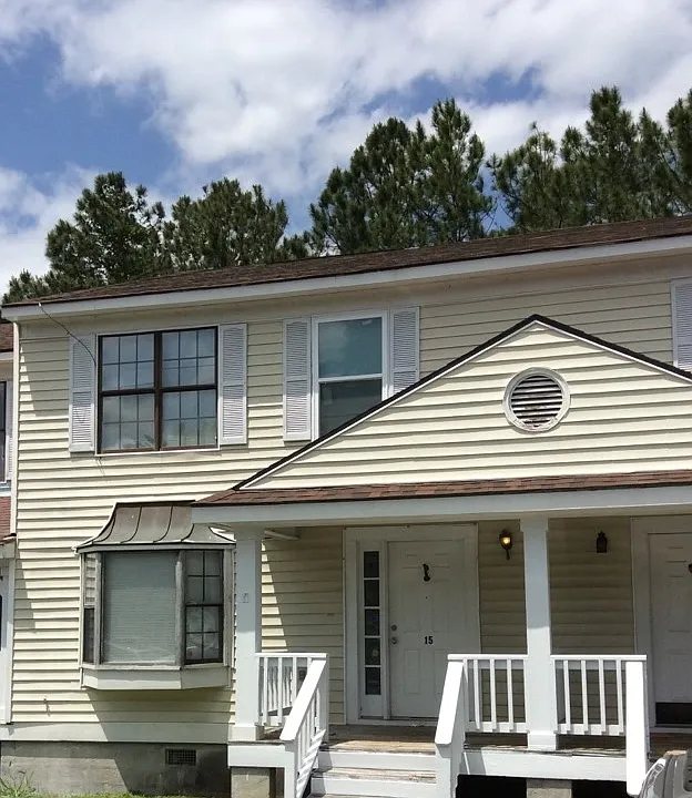 912 Pineland Ave #15
