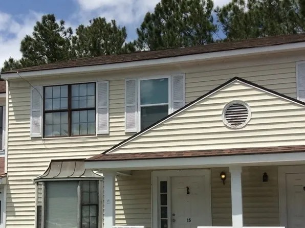 912 Pineland Ave APT 15, Hinesville, GA 31313