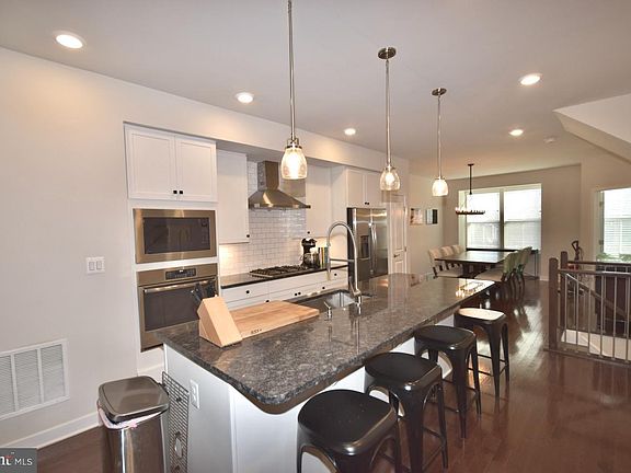 5th image of 3058 Wild Blue Indigo Ct