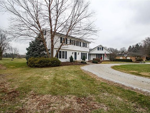 2nd image of 5565 E County Road 700 N
