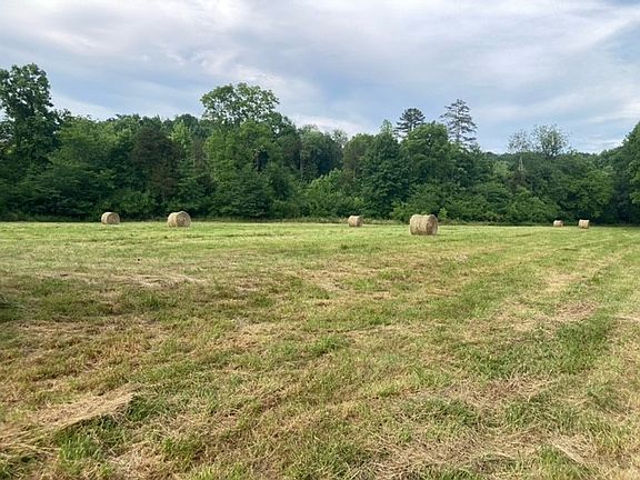 3rd image of 334 Cathcart Rd