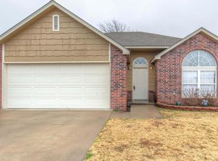 1327 E 145th Ct S, Glenpool, OK 74033
