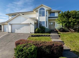 121 View Meadow Ct, Richland, WA 99352