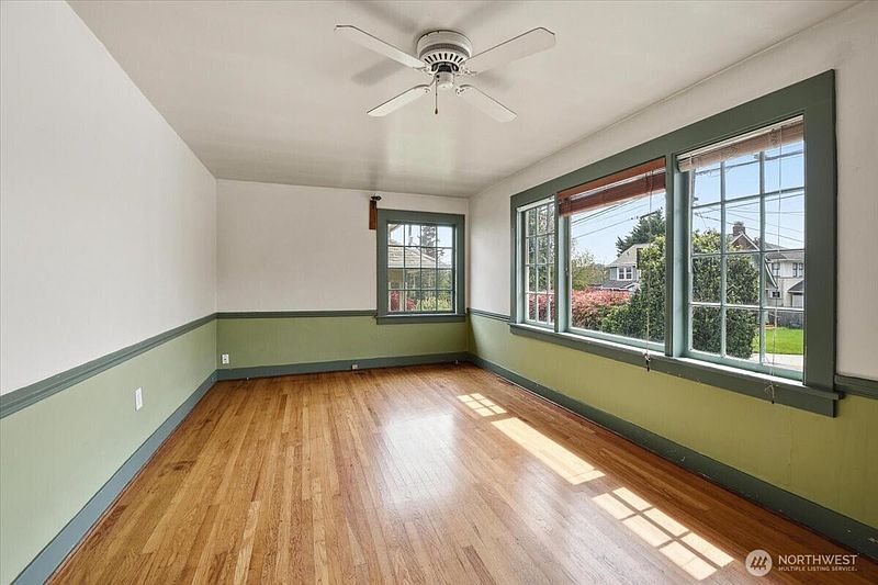 3rd image of 308 NE 50th Street