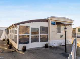 17 Channel Ave, Wildwood, NJ 08260