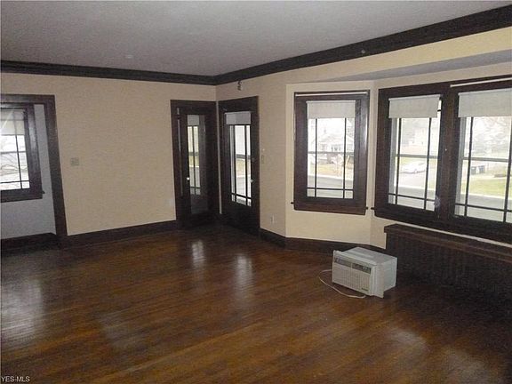 2nd image of 177 Burton Ave #1