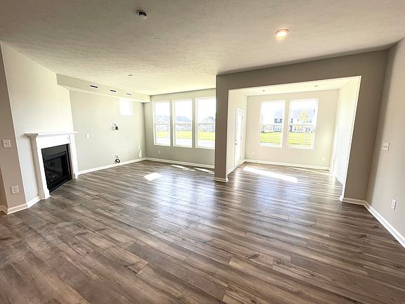 5th image of 18690 Terra Vista Pl