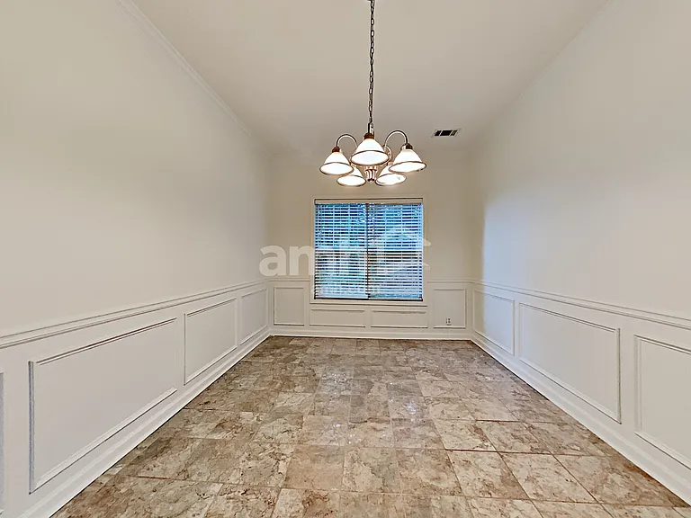 305 Saddle Bridge Dr — Photo 6