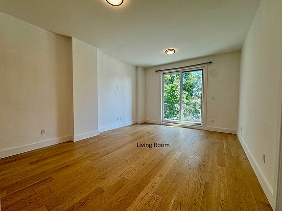3rd image of 1901 Ocean Ave #4C