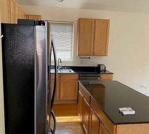 2nd image of 6133 S Ellis Ave #3