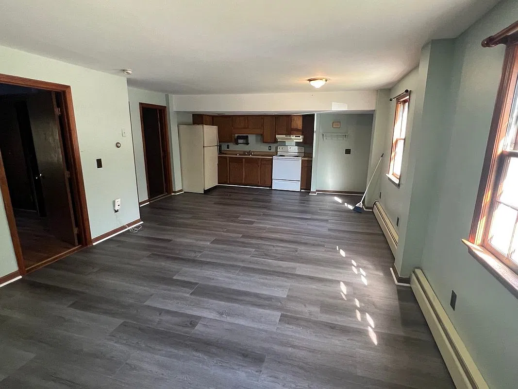 1 bed, 1.0 bath, 828 sqft, $1,600 — Photo 4