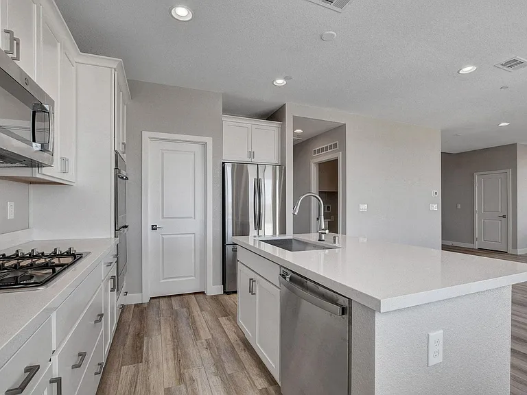 8830 Trotternish Ridge Dr — Photo 14